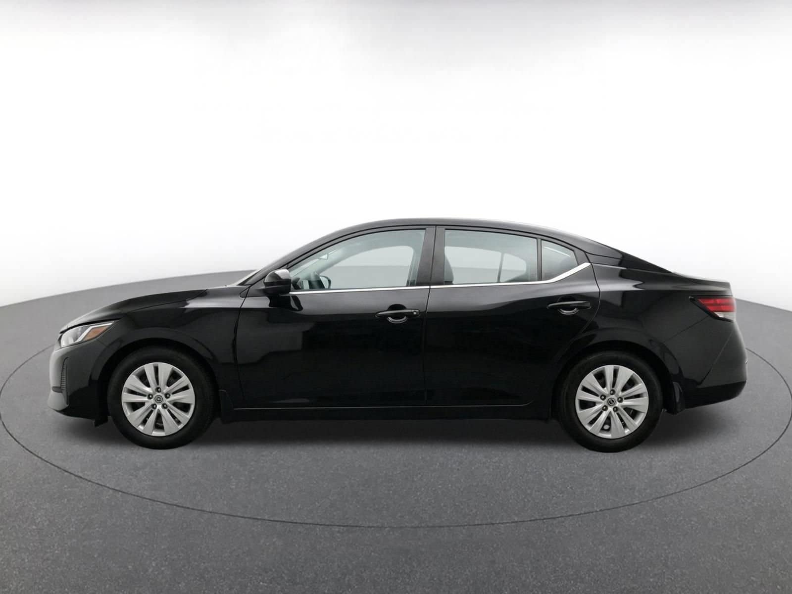 Thumbnail: 2025 Nissan Sentra - 5