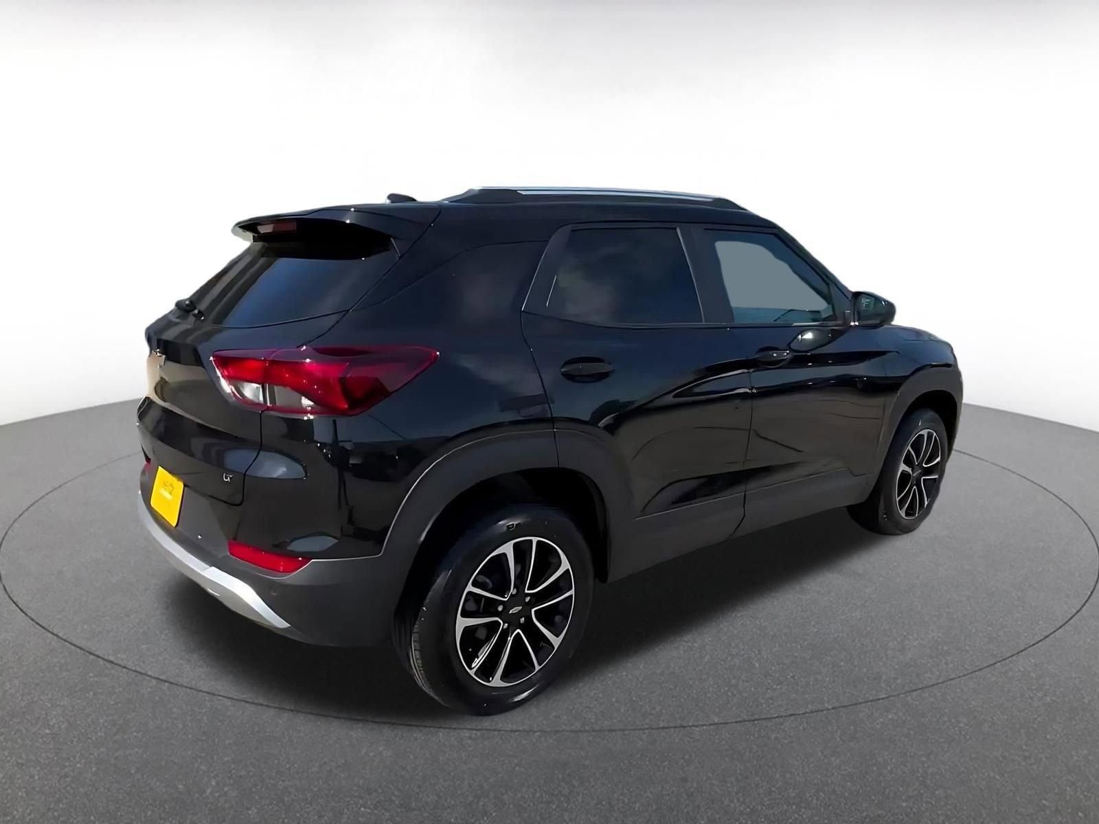 Thumbnail: 2025 Chevrolet TrailBlazer - 15