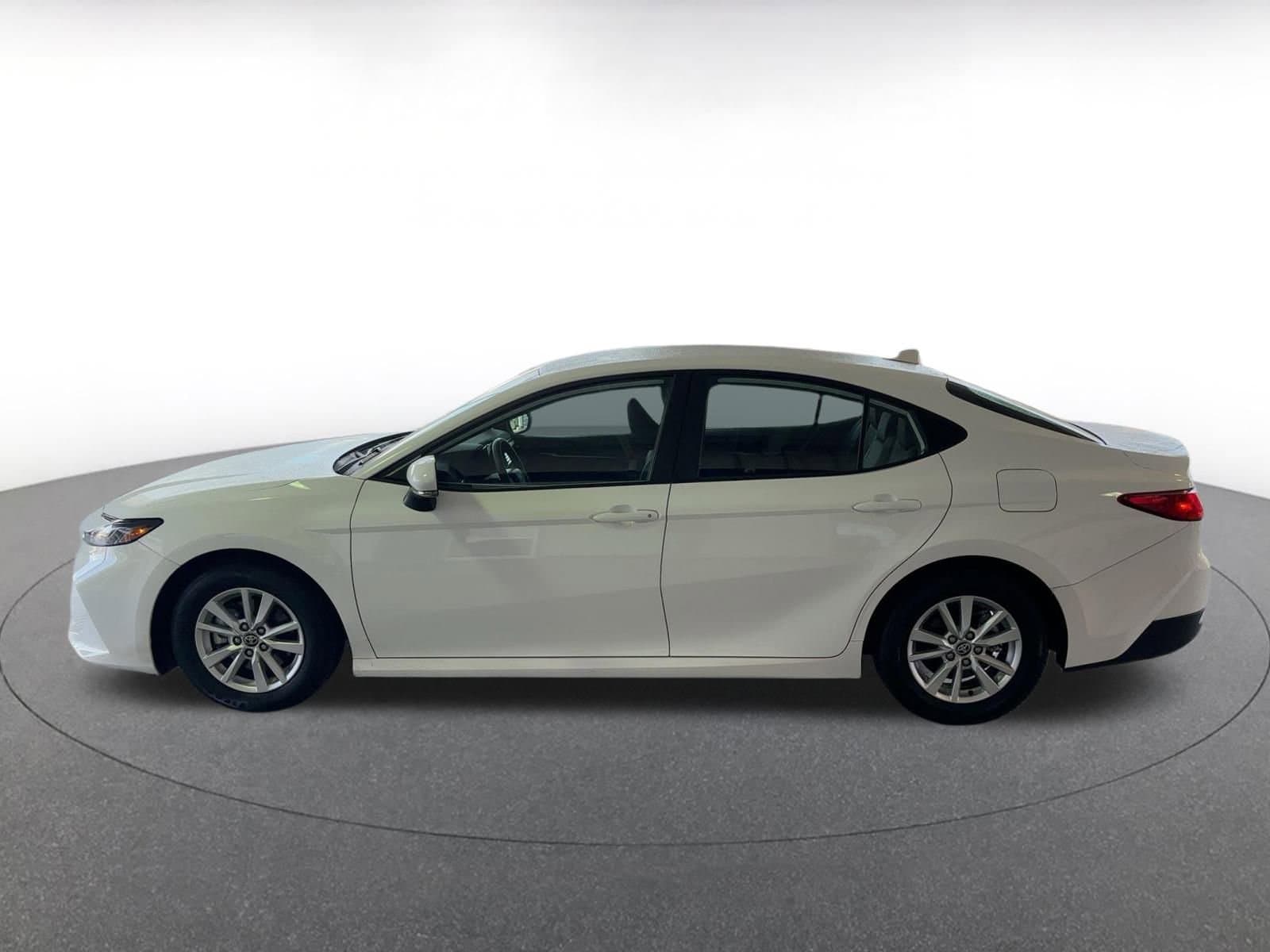 Thumbnail: 2025 Toyota Camry - 8