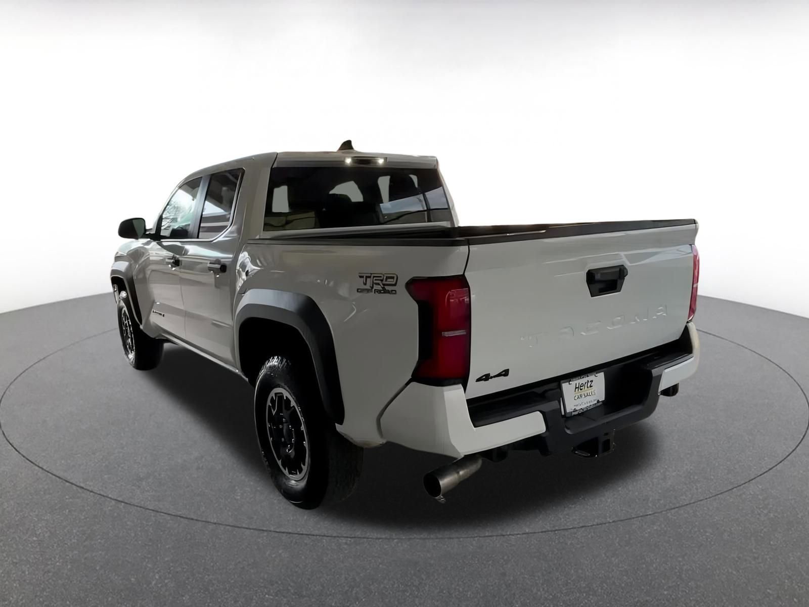 Thumbnail: 2025 Toyota Tacoma - 10