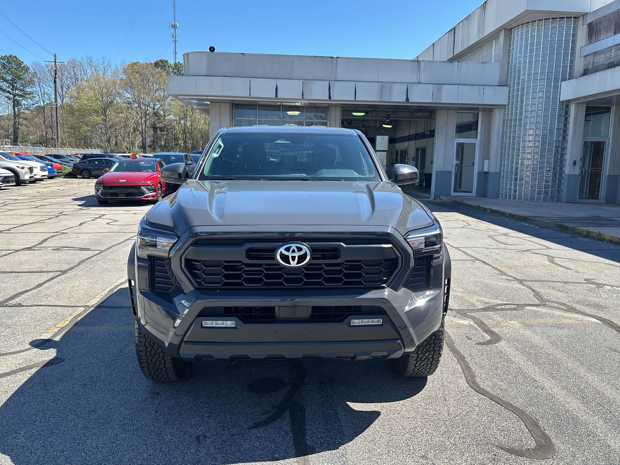 Thumbnail: 2025 Toyota Tacoma - 2