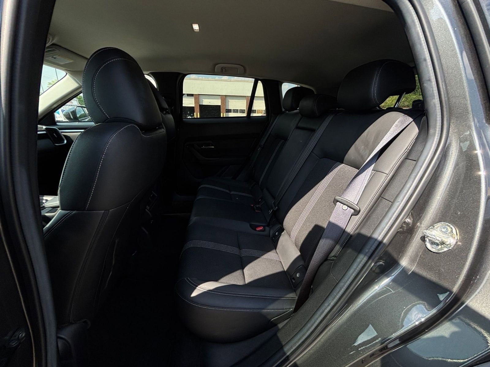 Thumbnail: 2025 Mazda CX-50 - 26