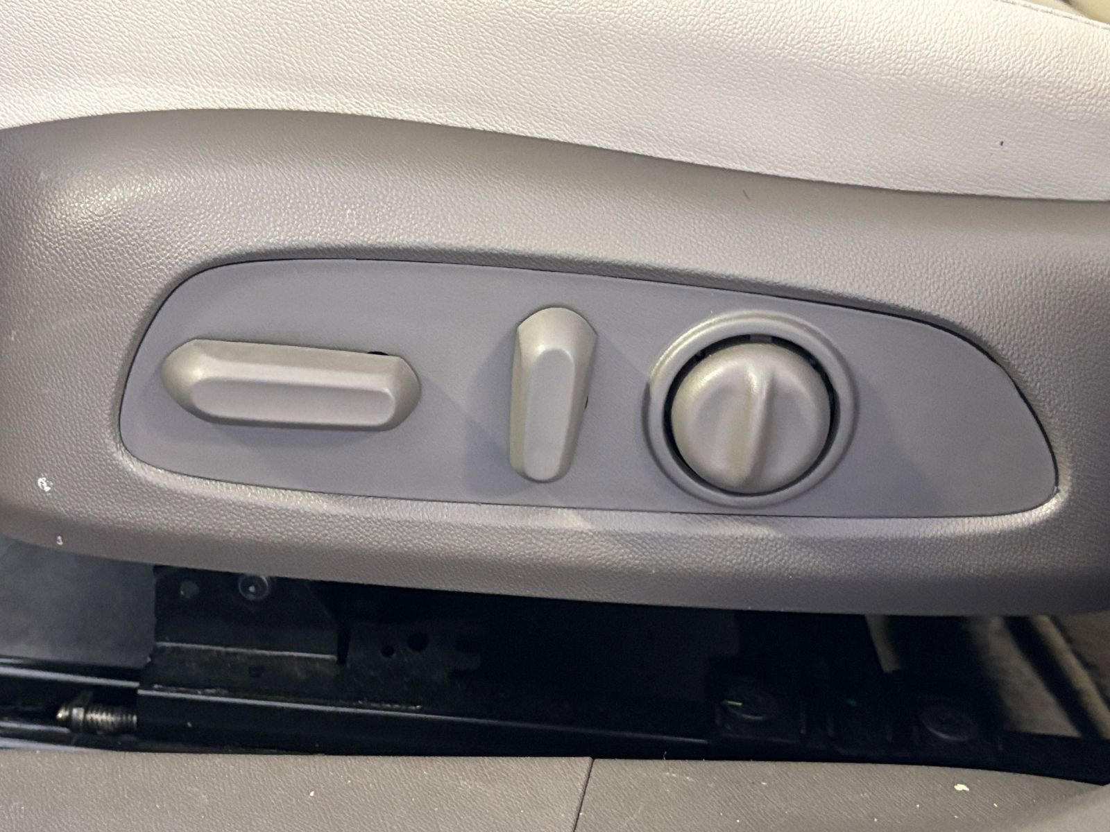 Thumbnail: 2024 Chevrolet Malibu - 23