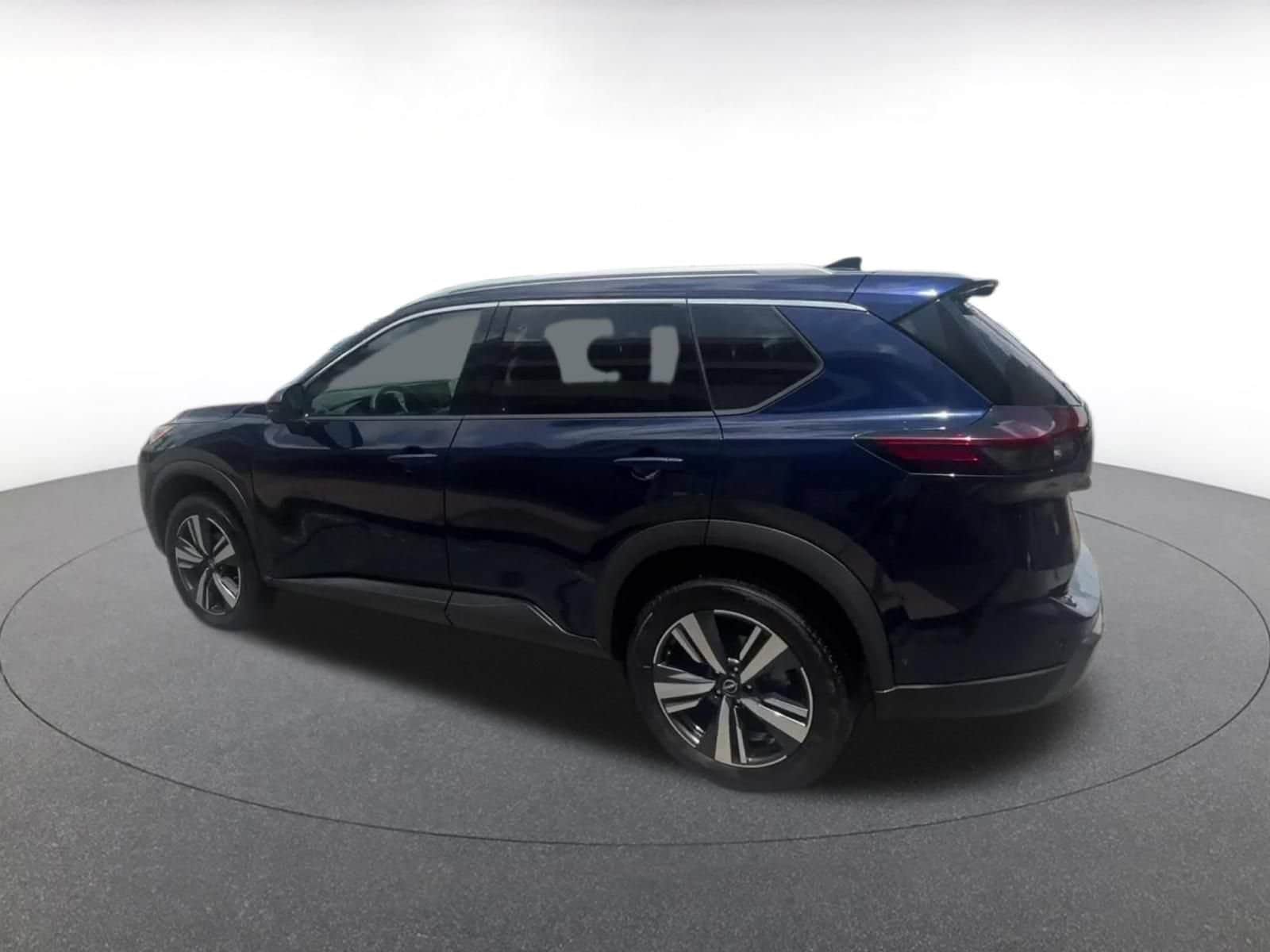 Thumbnail: 2026 Nissan Rogue - 8