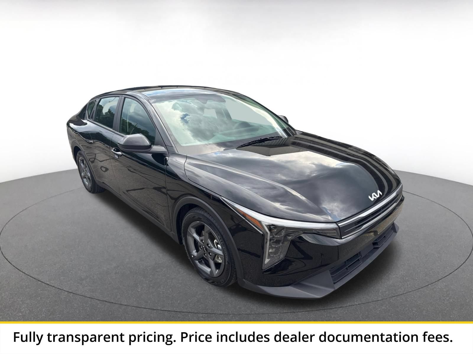 Thumbnail: 2025 Kia K4 - 1
