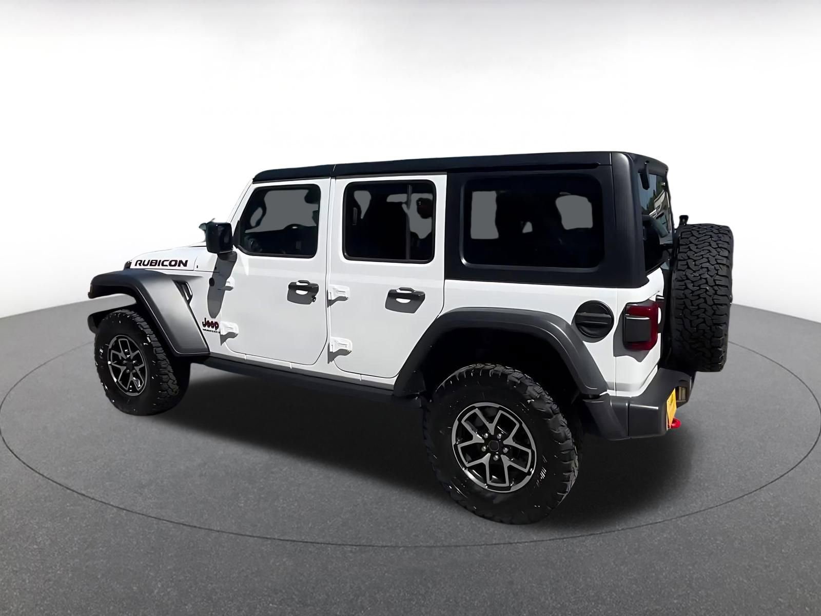 Thumbnail: 2025 Jeep Wrangler - 10