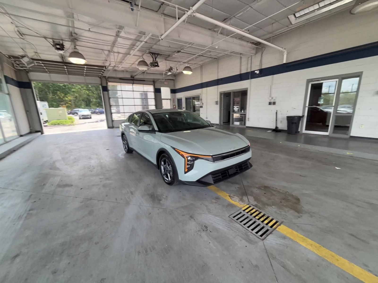 Thumbnail: 2026 Kia K4 - 16