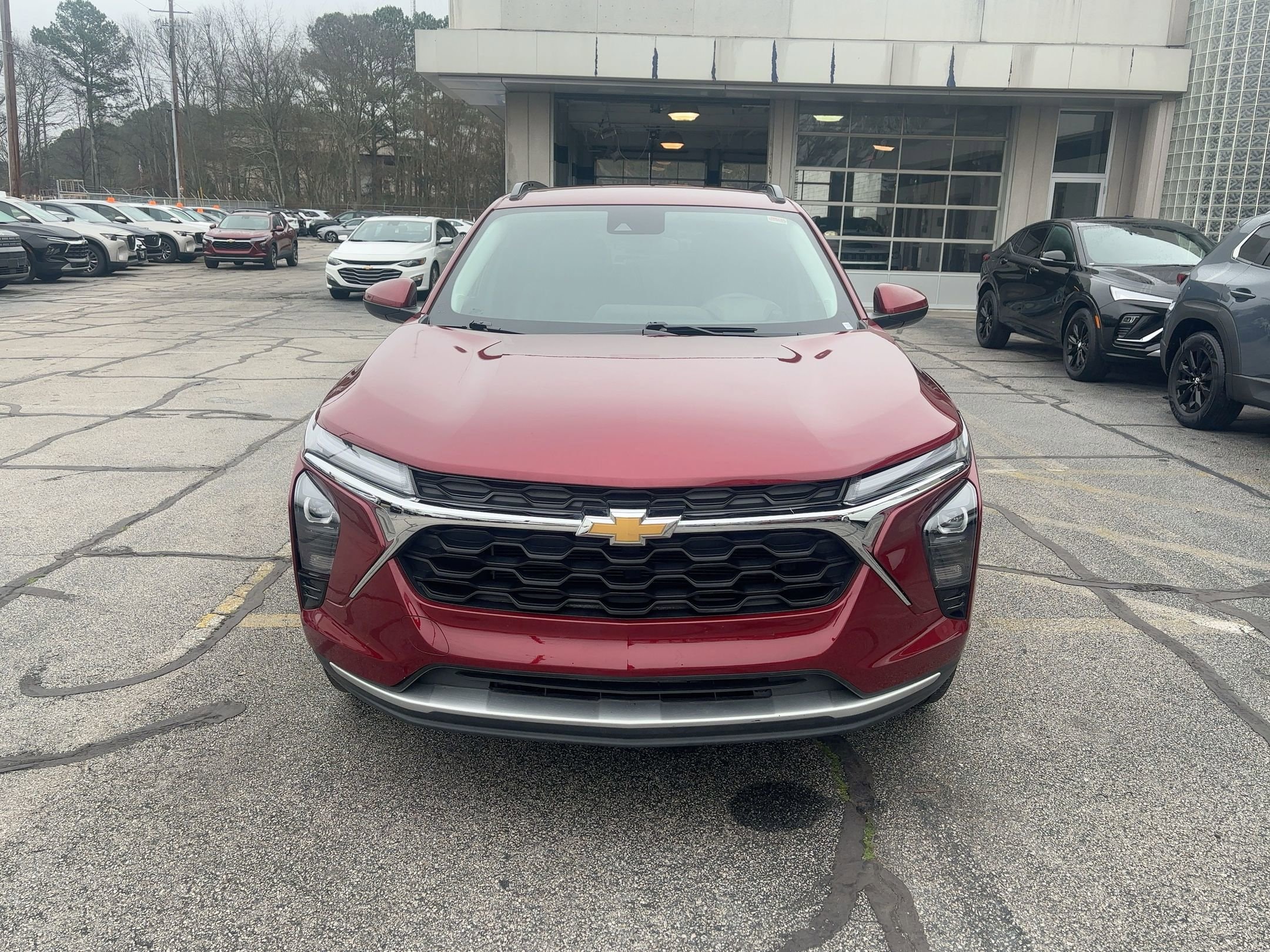 Thumbnail: 2025 Chevrolet Trax - 6