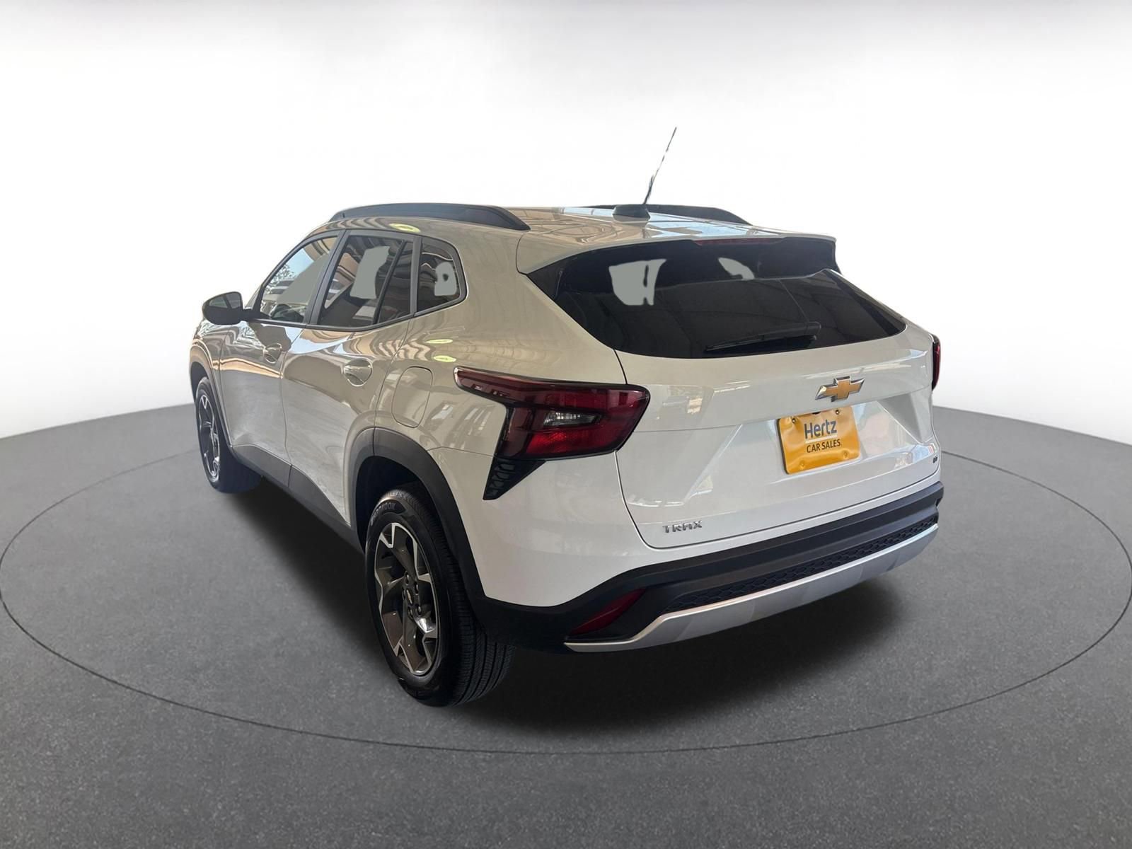 Thumbnail: 2025 Chevrolet Trax - 12