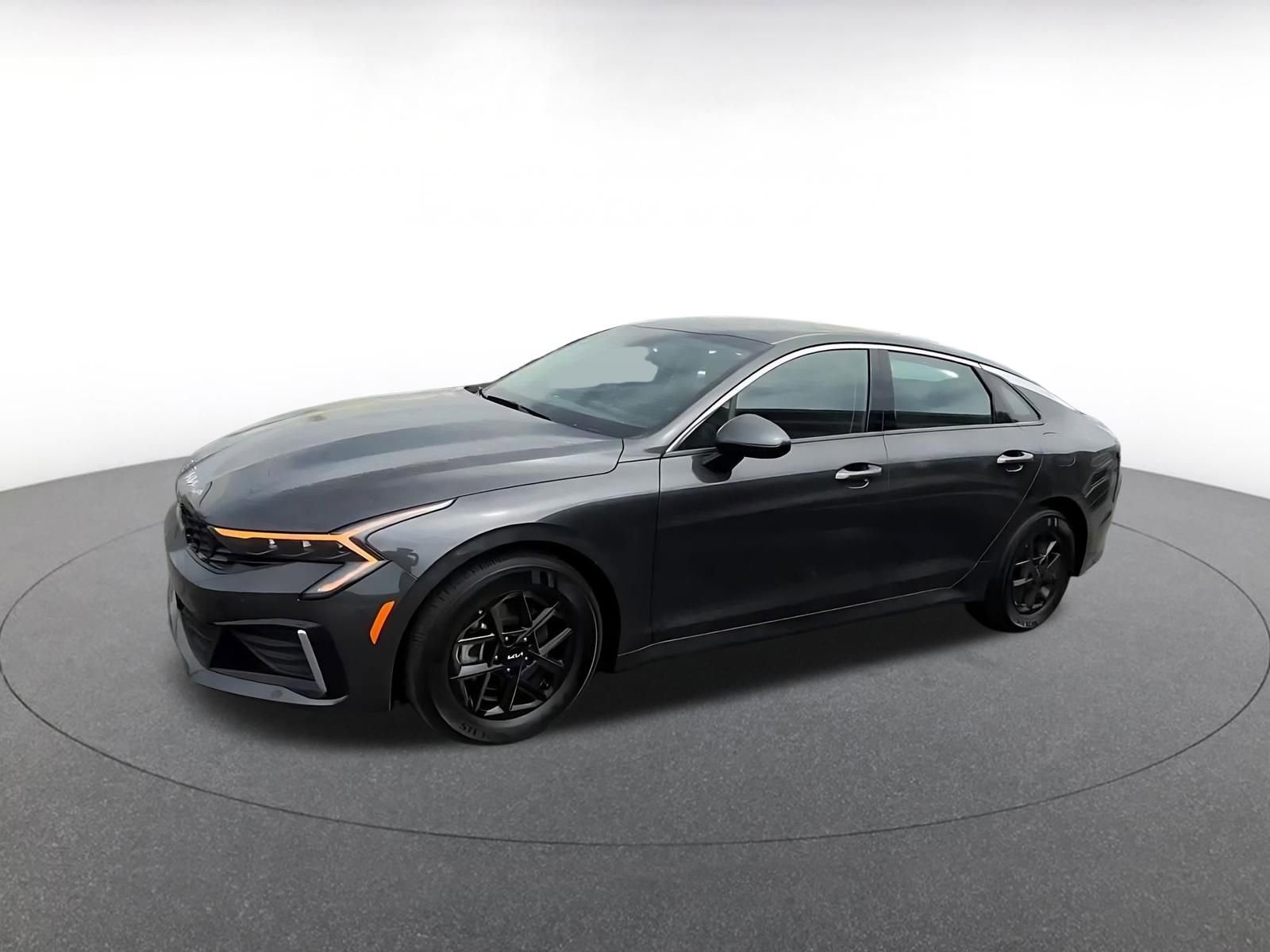 Thumbnail: 2025 Kia K5 - 10