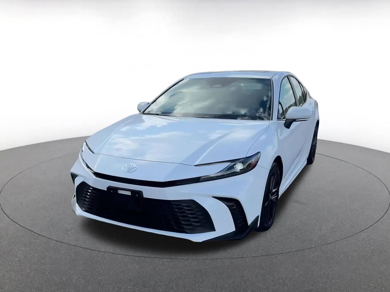 Thumbnail: 2025 Toyota Camry - 6