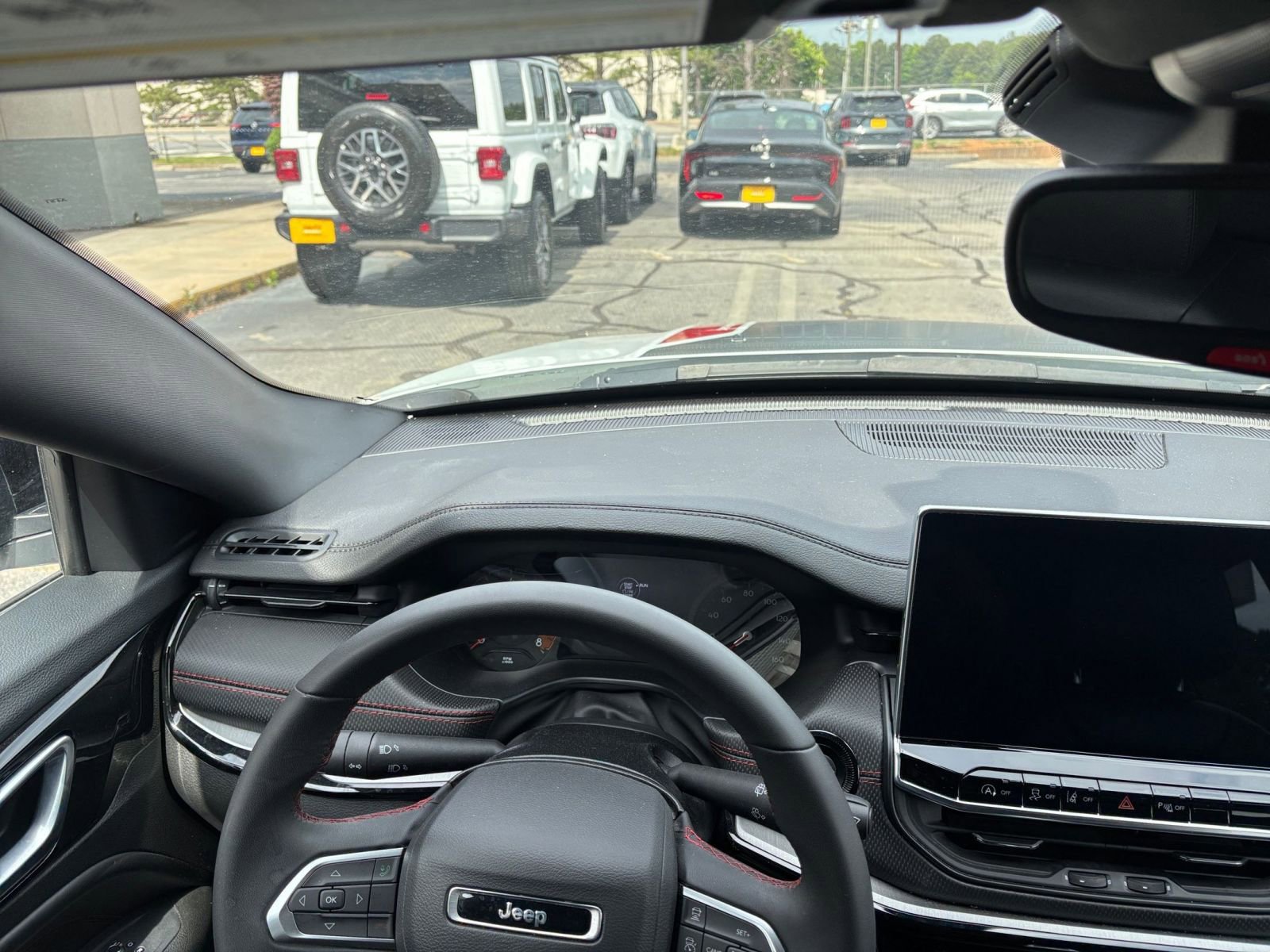 Thumbnail: 2025 Jeep Compass - 33