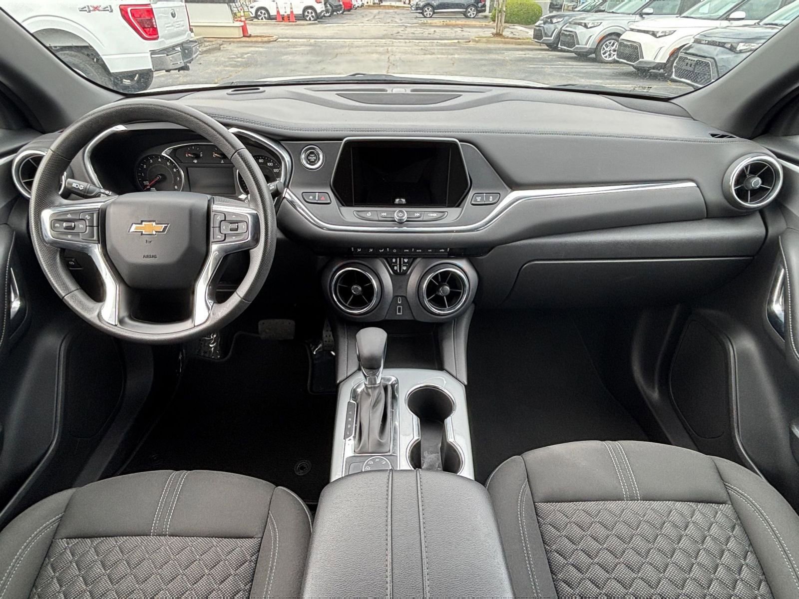 Thumbnail: 2022 Chevrolet Blazer - 33