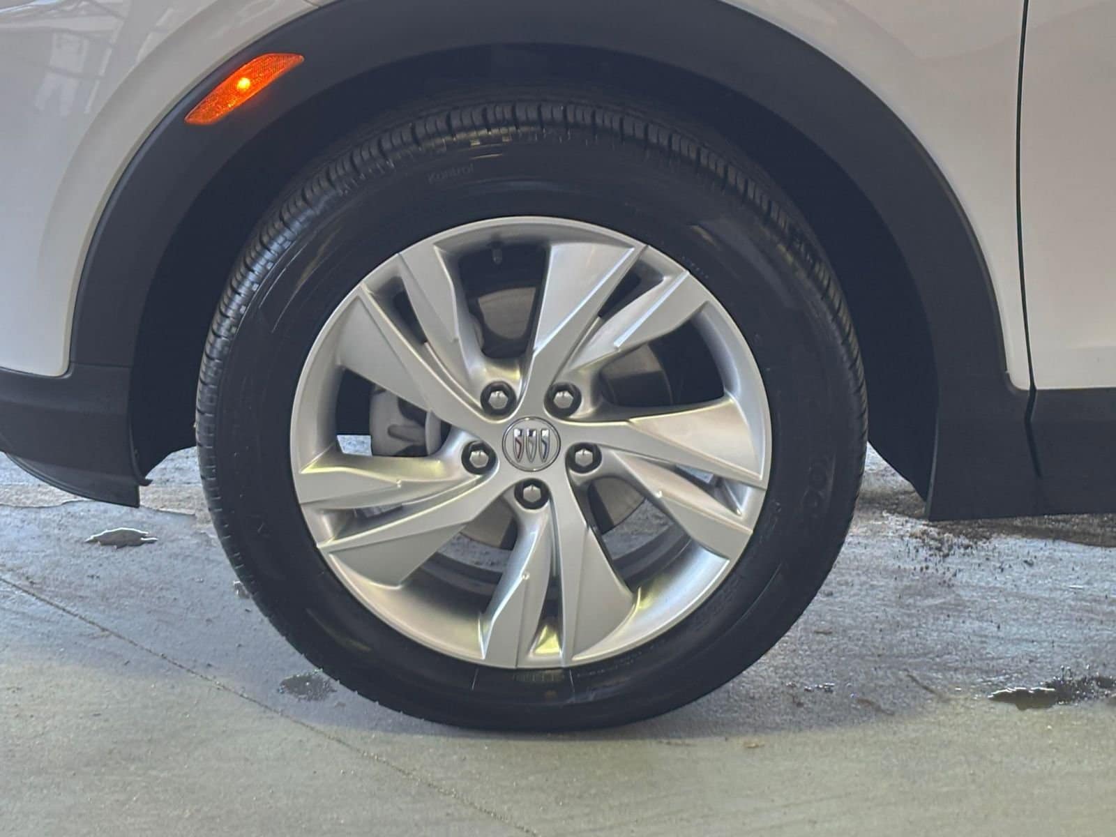 Thumbnail: 2025 Buick Encore GX - 34