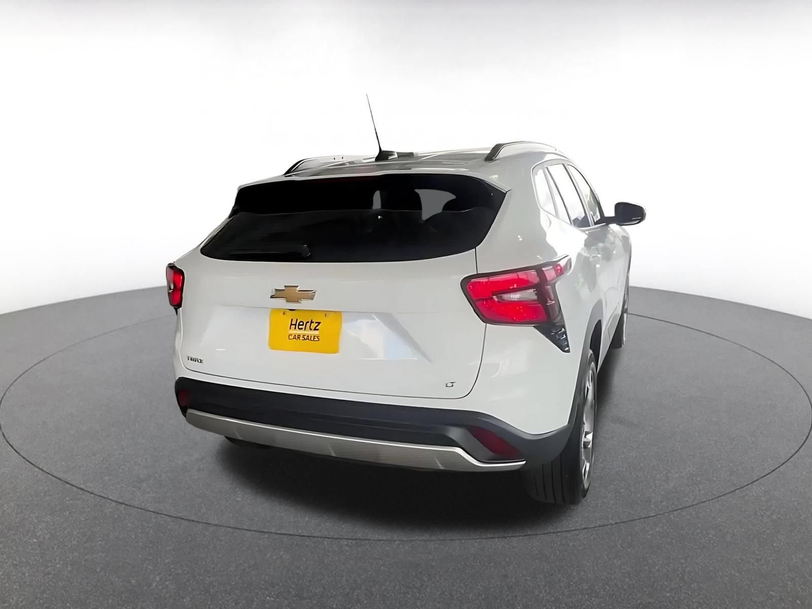 Thumbnail: 2025 Chevrolet Trax - 13