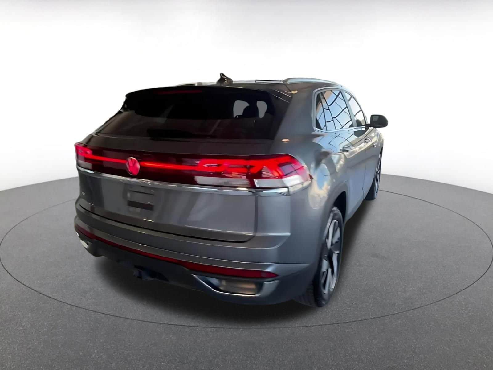 Thumbnail: 2025 Volkswagen Atlas - 13