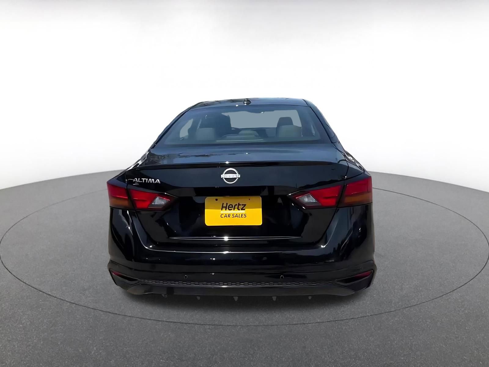 Thumbnail: 2025 Nissan Altima - 12