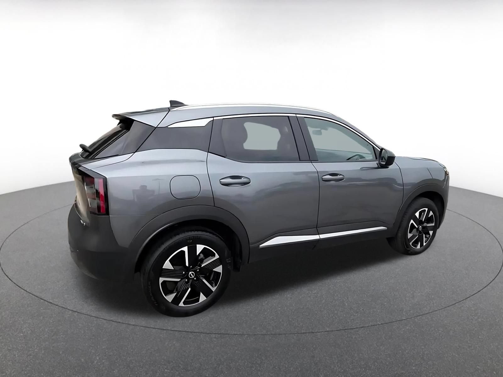 Thumbnail: 2026 Nissan Kicks - 14
