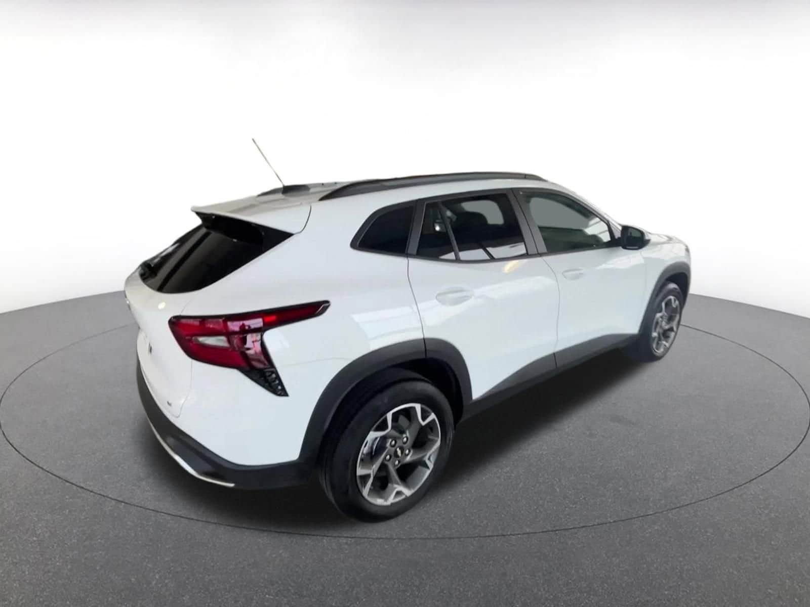 Thumbnail: 2025 Chevrolet Trax - 13