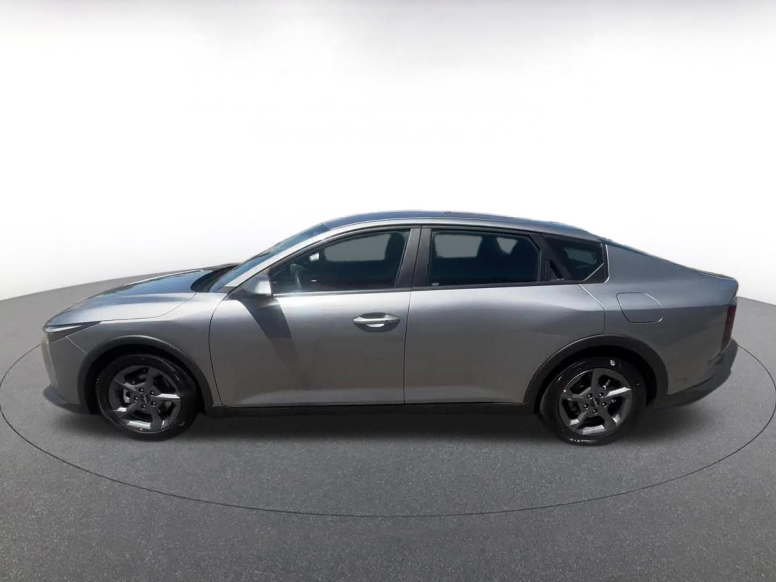 Thumbnail: 2025 Kia K4 - 10