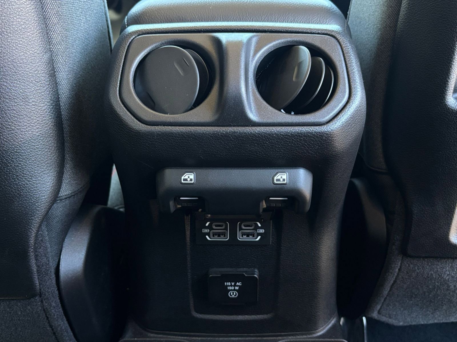 Thumbnail: 2025 Jeep Wrangler - 22