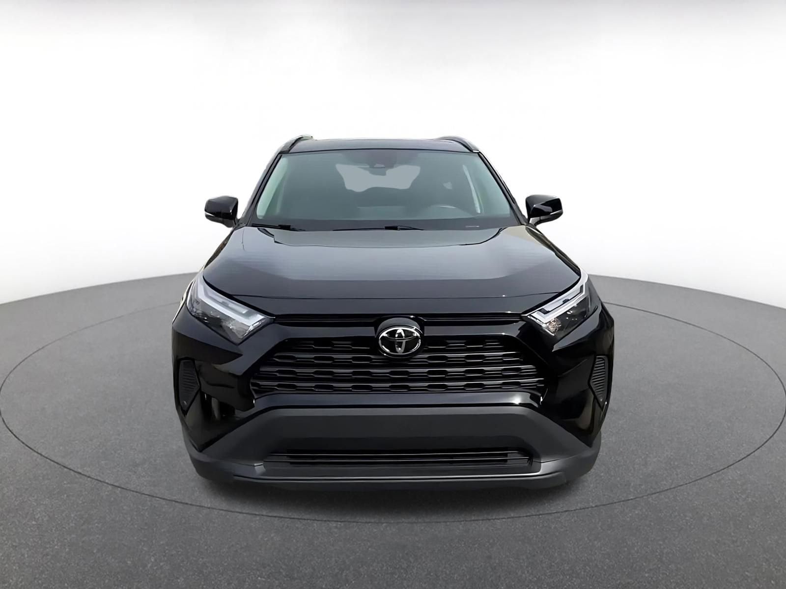 Thumbnail: 2025 Toyota RAV4 - 5