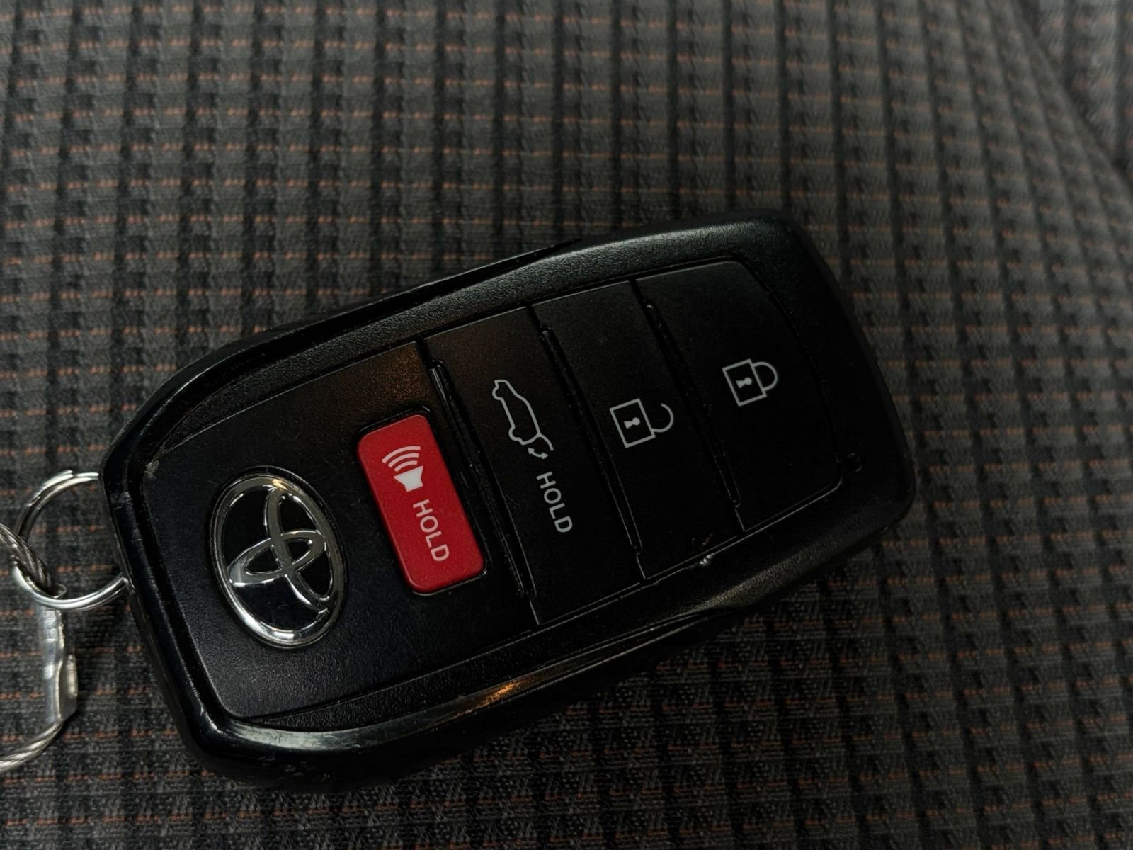 Thumbnail: 2025 Toyota Highlander - 27