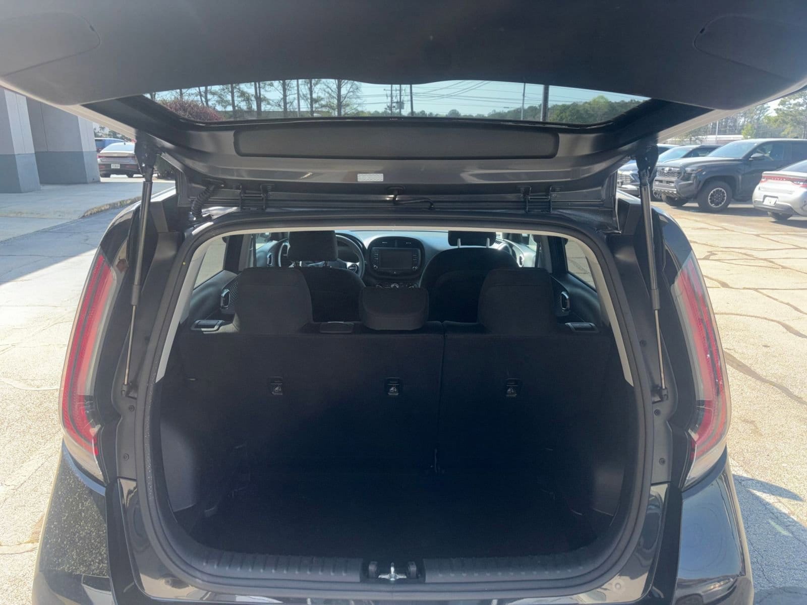 Thumbnail: 2025 Kia Soul - 29