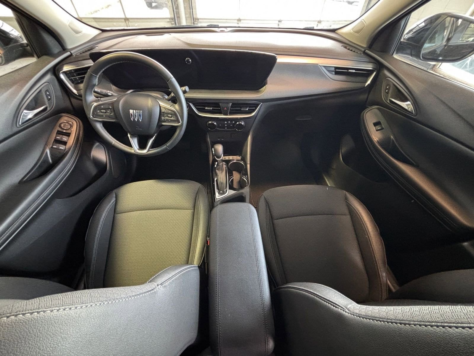 Thumbnail: 2025 Buick Encore GX - 31