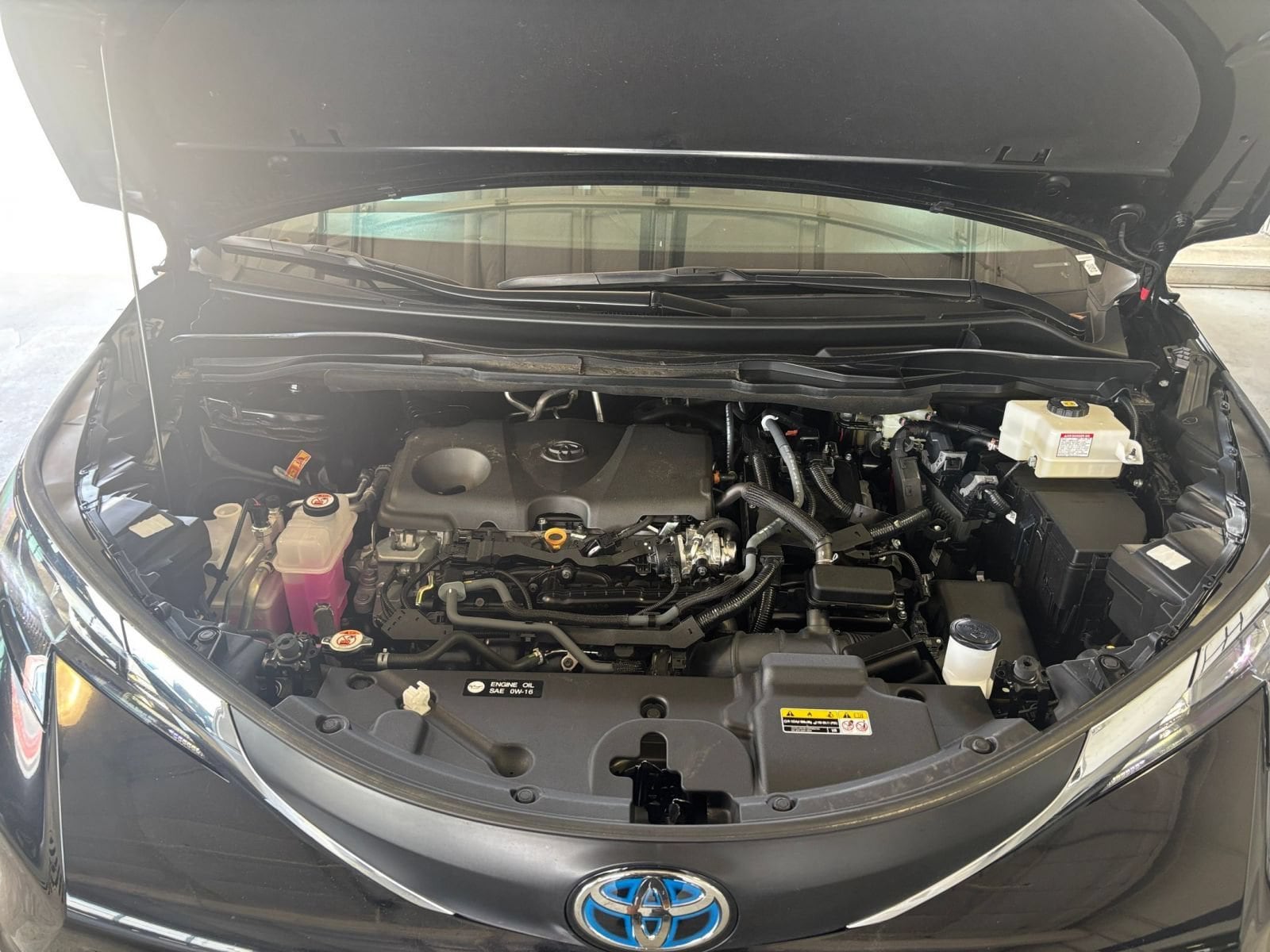 Thumbnail: 2025 Toyota Sienna - 34