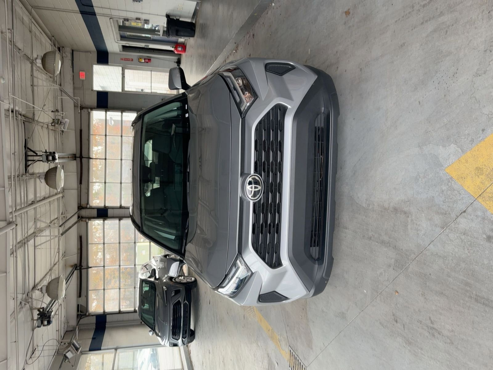 Thumbnail: 2025 Toyota RAV4 - 22