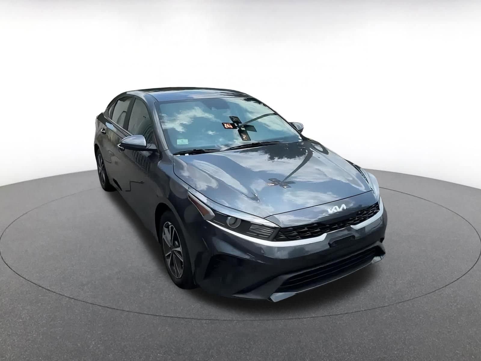 2024 Kia Forte LXS 3