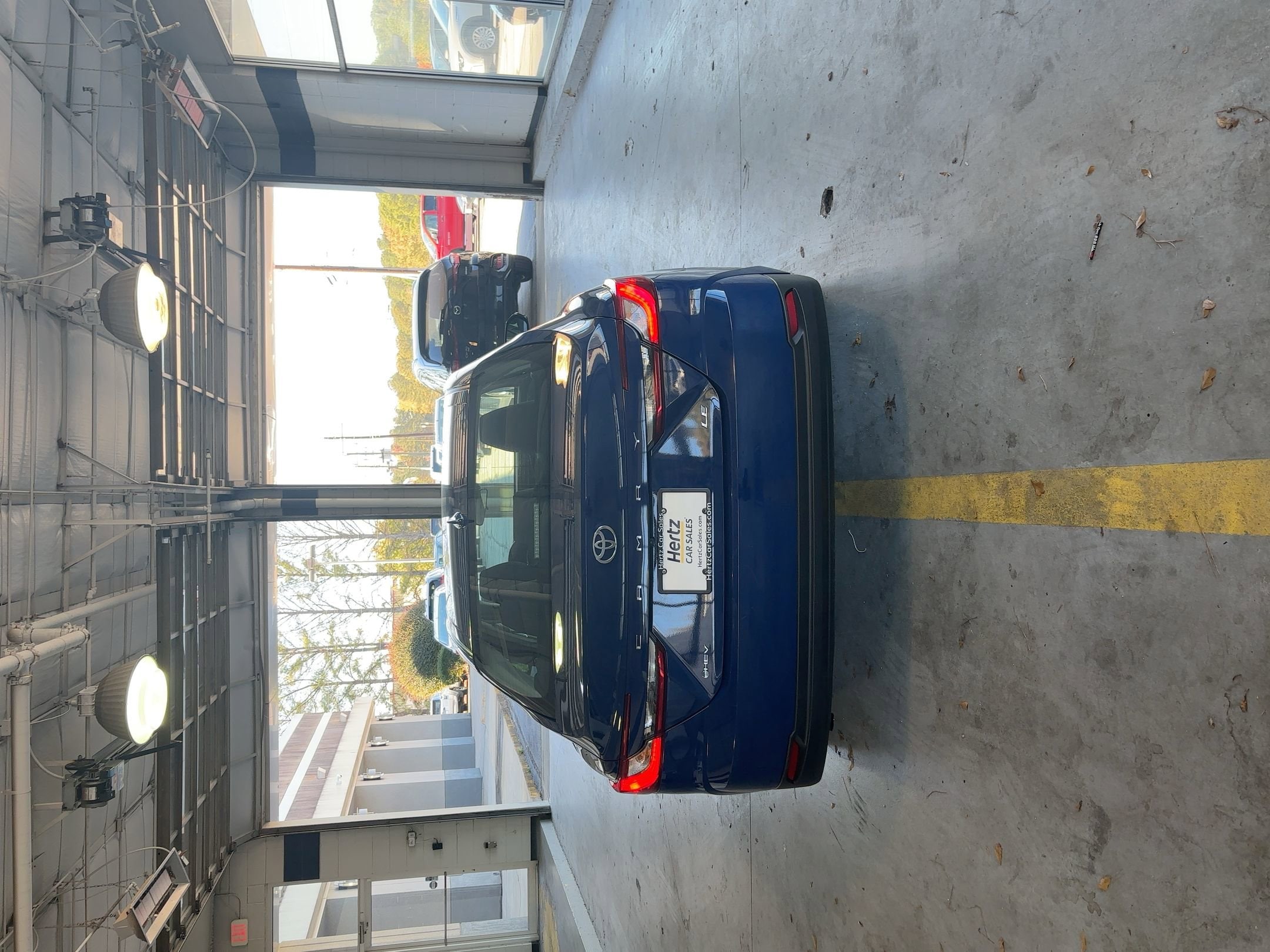 Thumbnail: 2025 Toyota Camry - 11