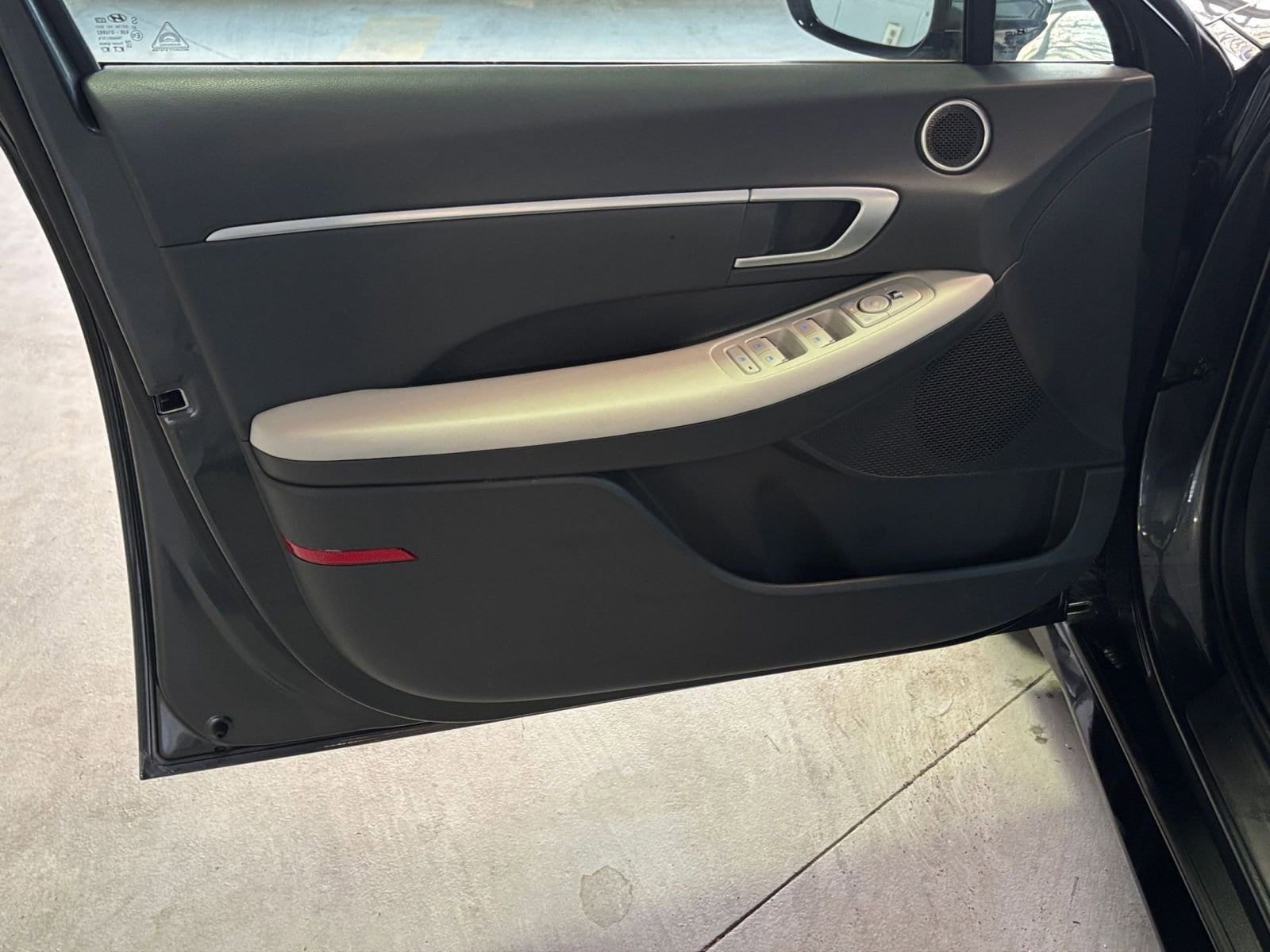 Thumbnail: 2025 Hyundai Sonata - 18