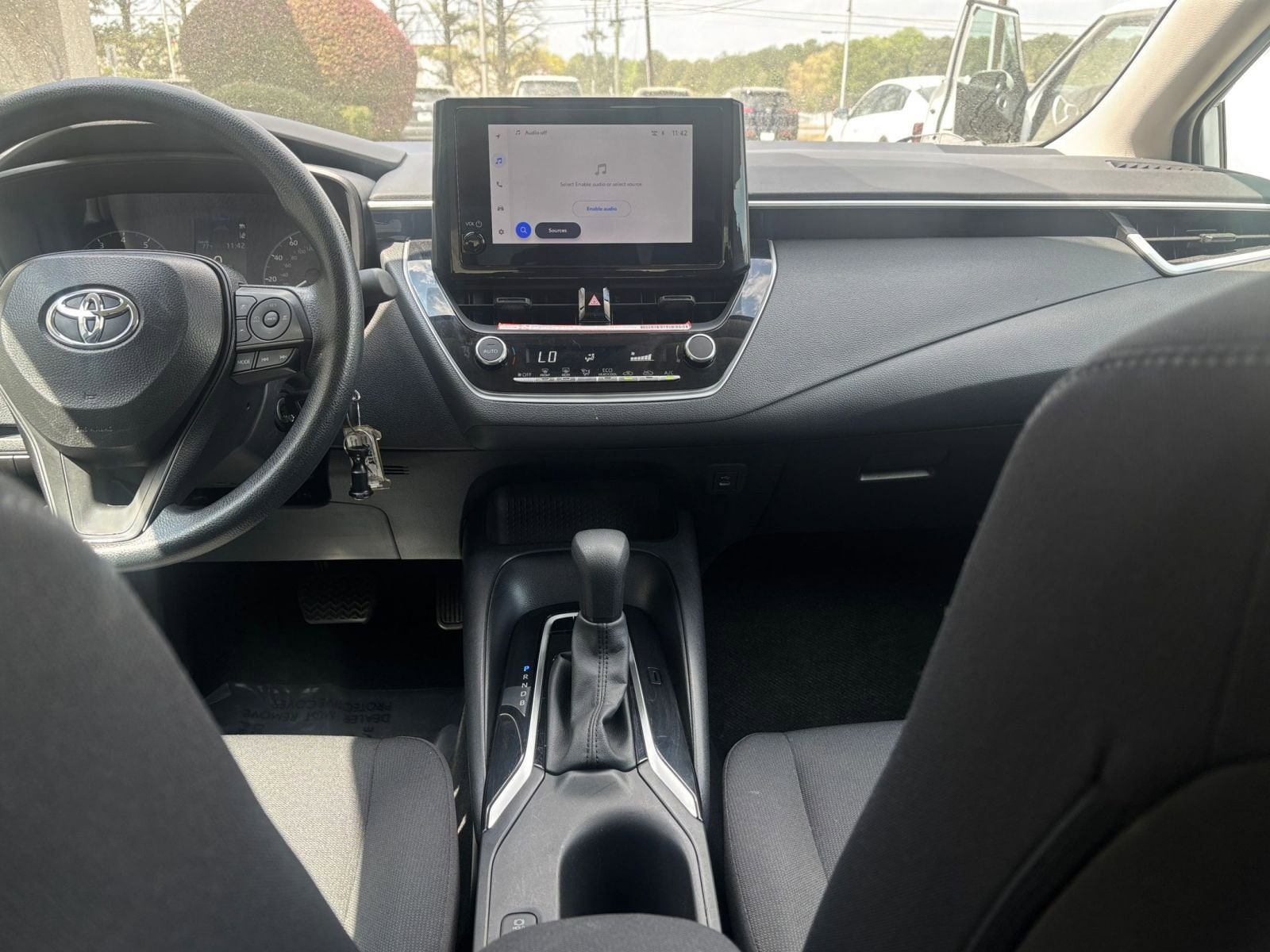 Thumbnail: 2025 Toyota Corolla - 20