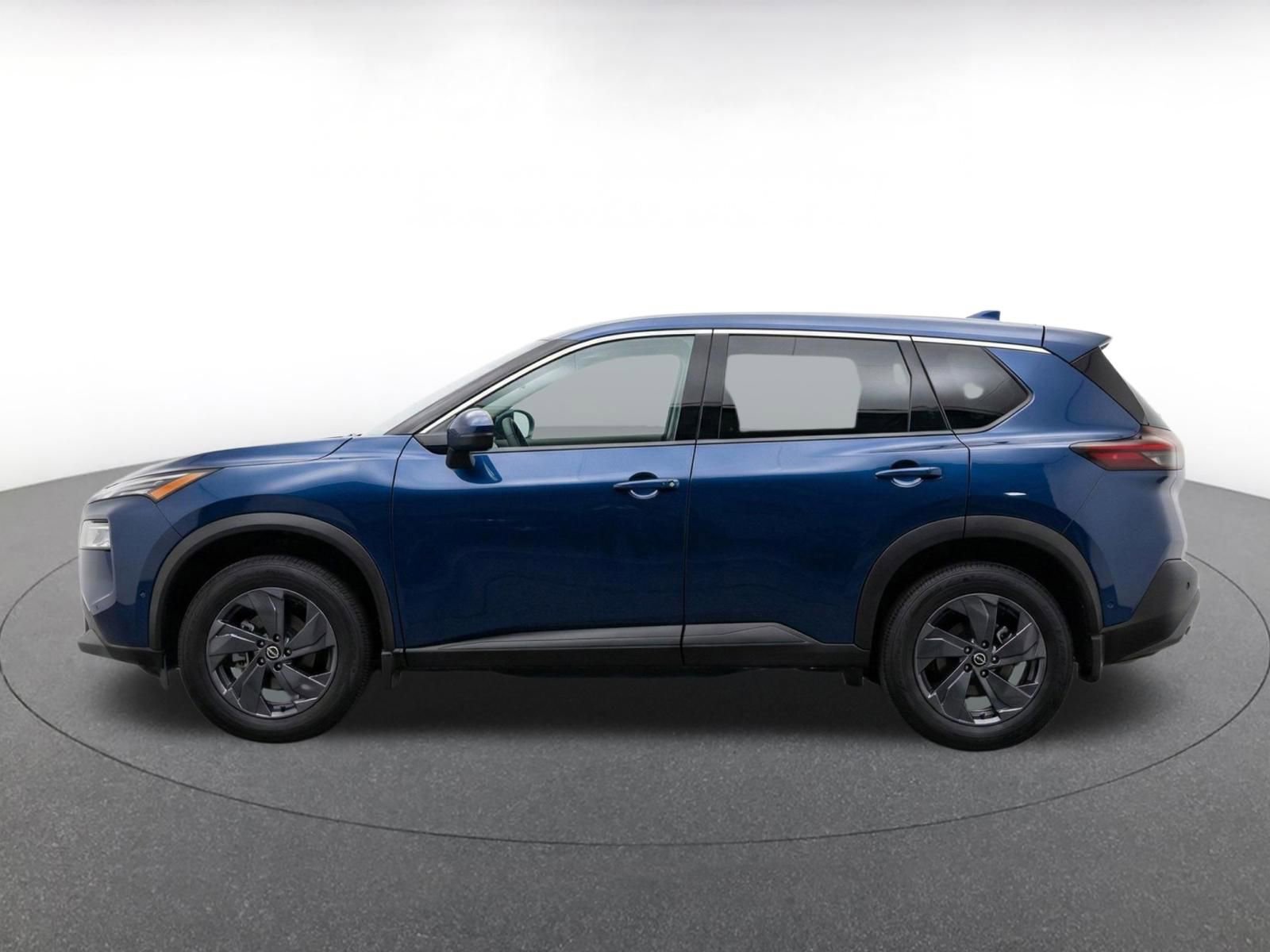 Thumbnail: 2025 Nissan Rogue - 5