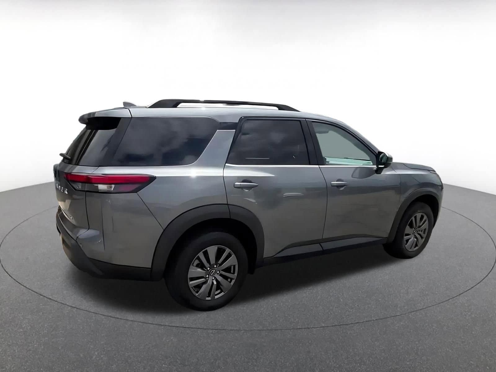 Thumbnail: 2025 Nissan Pathfinder - 15