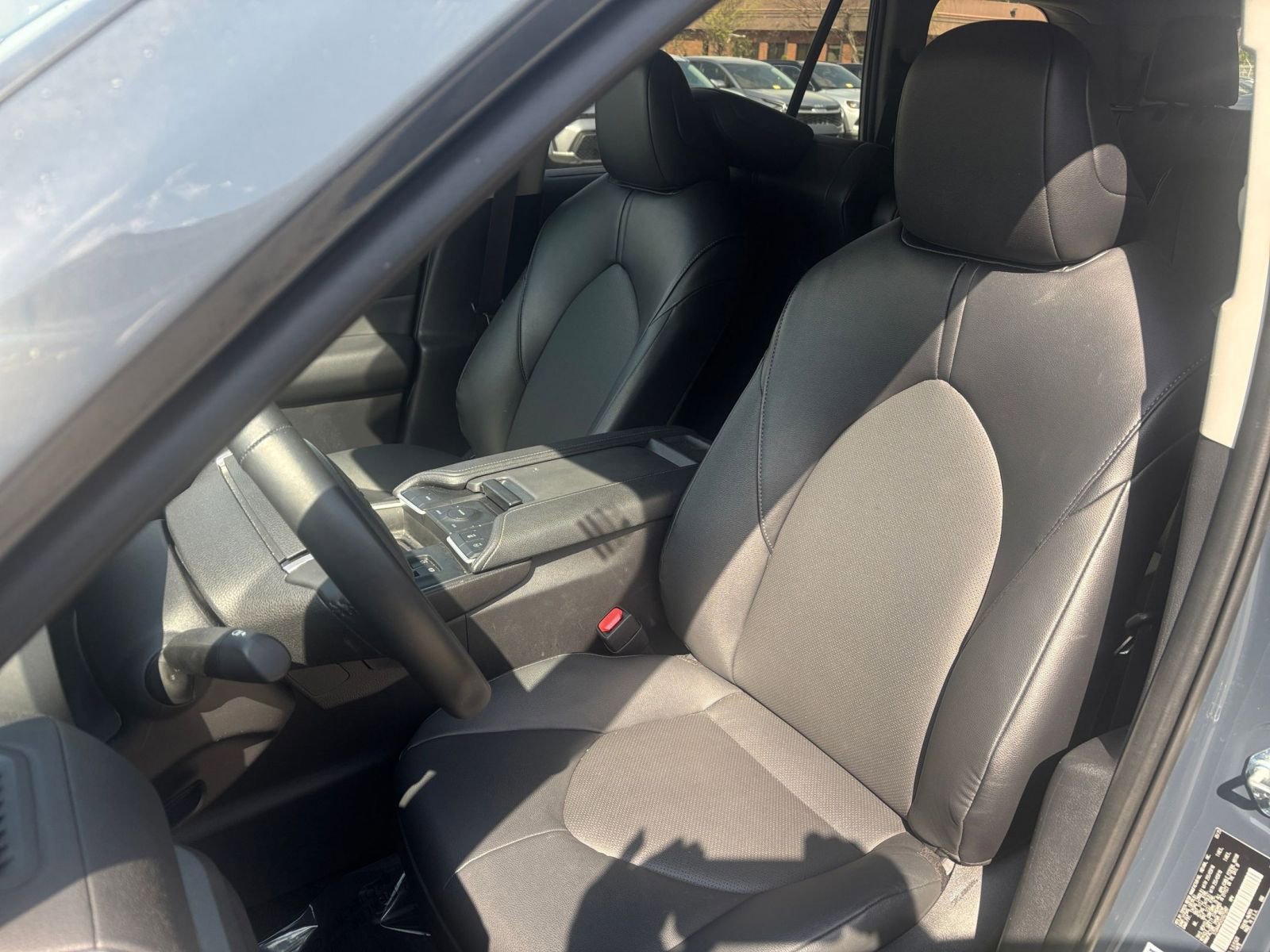 Thumbnail: 2025 Toyota Grand Highlander - 27