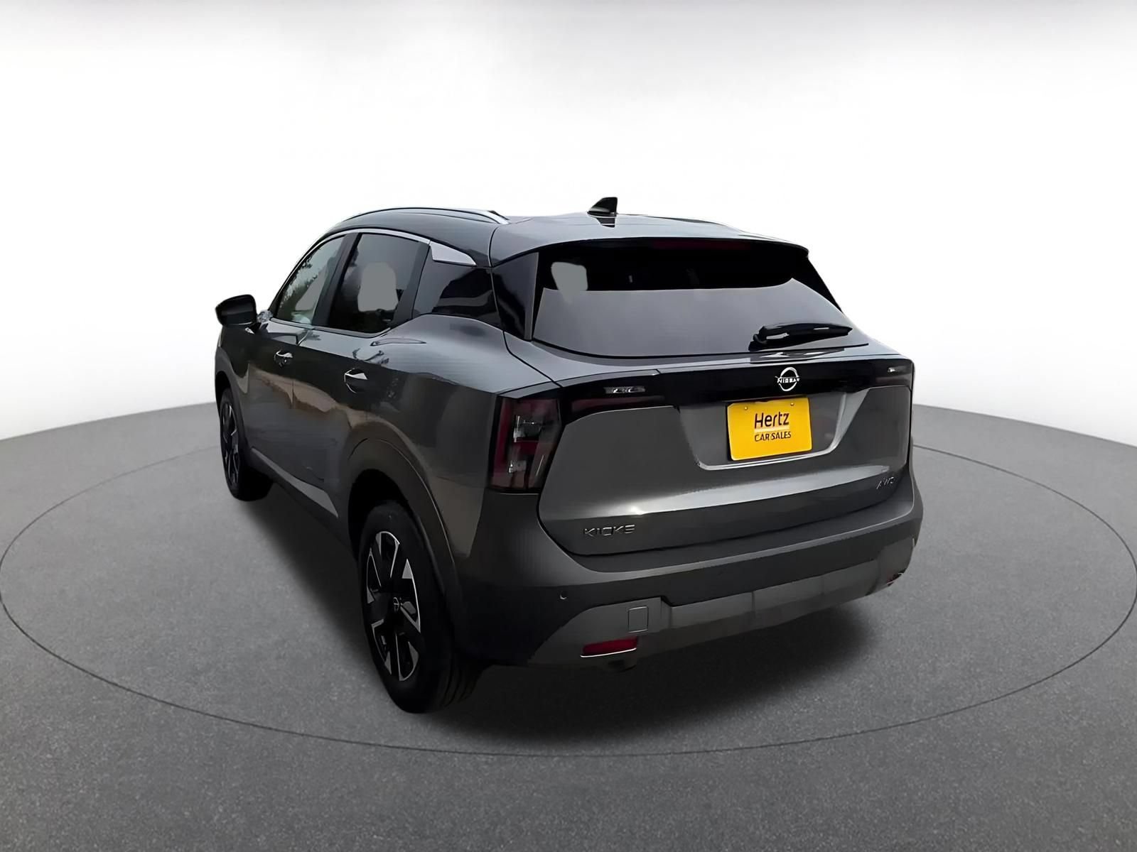 Thumbnail: 2026 Nissan Kicks - 10