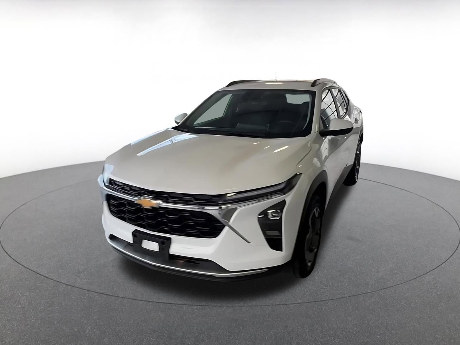 Thumbnail: 2025 Chevrolet Trax - 6