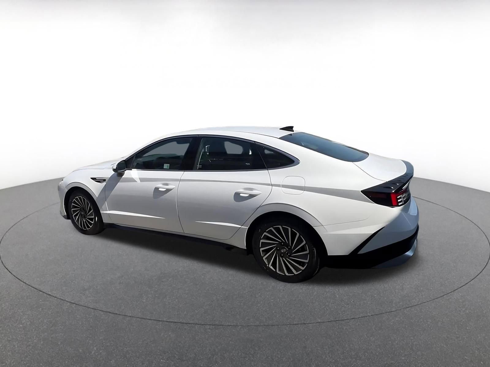 Thumbnail: 2025 Hyundai Sonata - 13