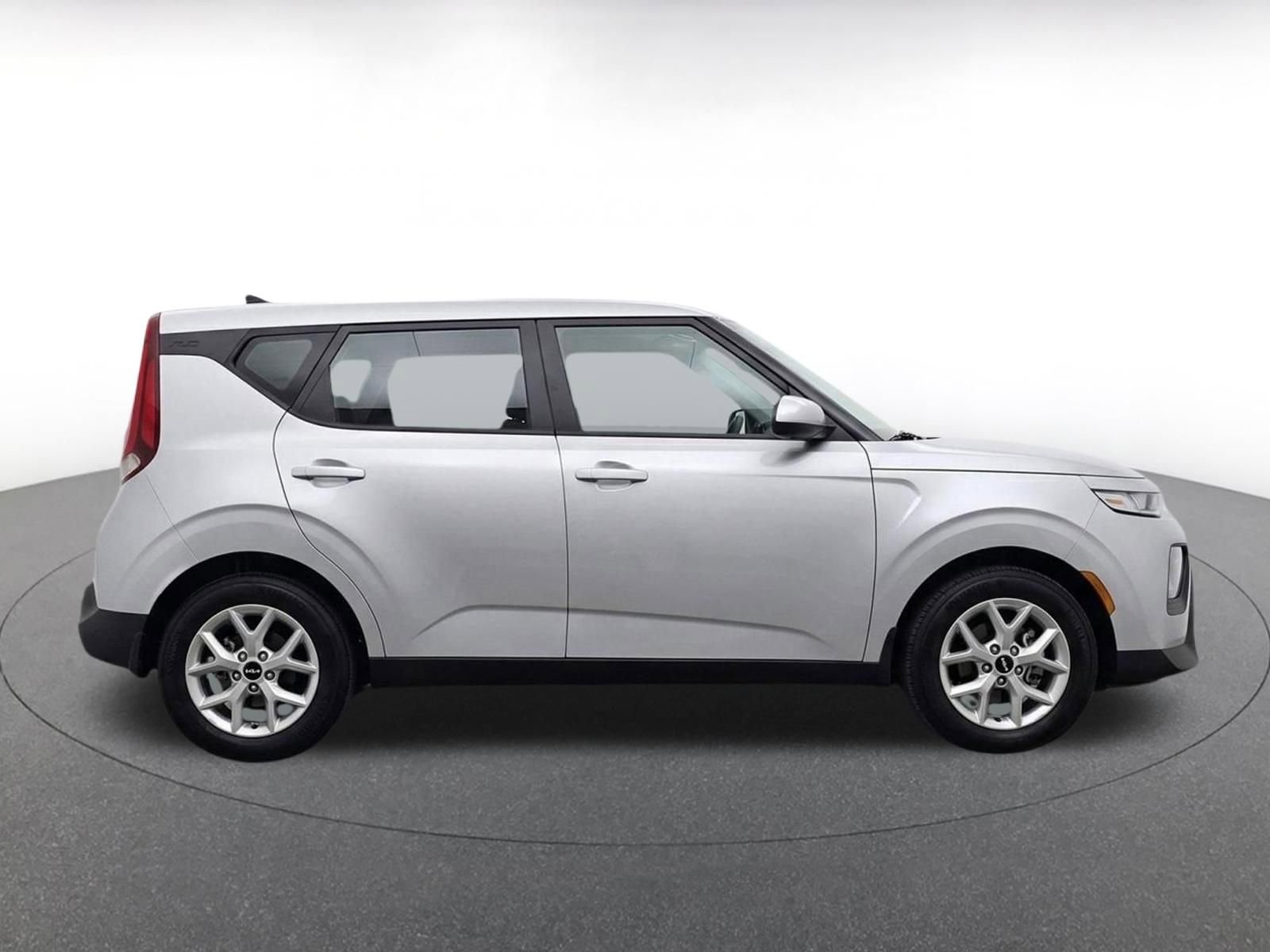 Thumbnail: 2025 Kia Soul - 10
