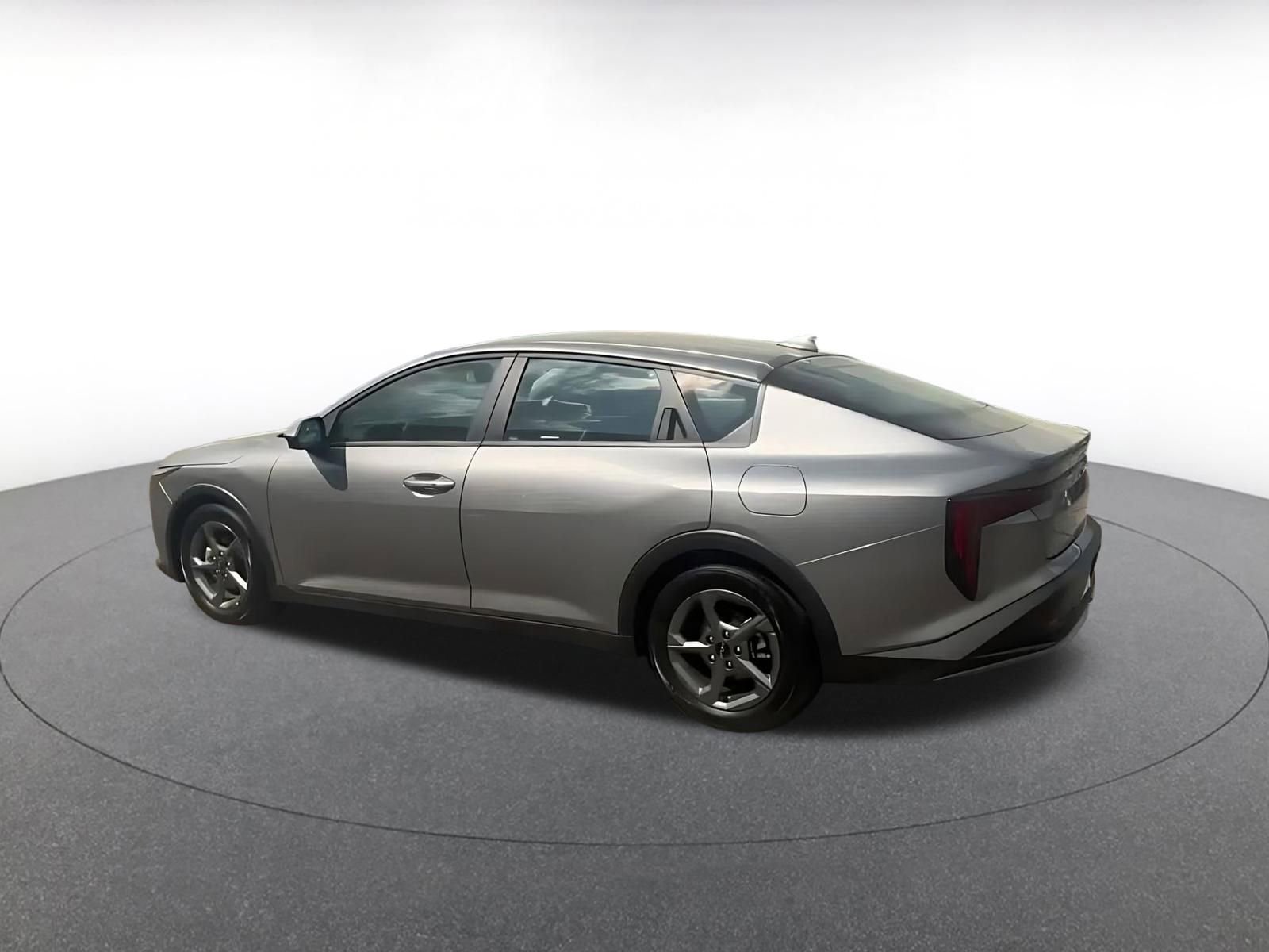 Thumbnail: 2025 Kia K4 - 10