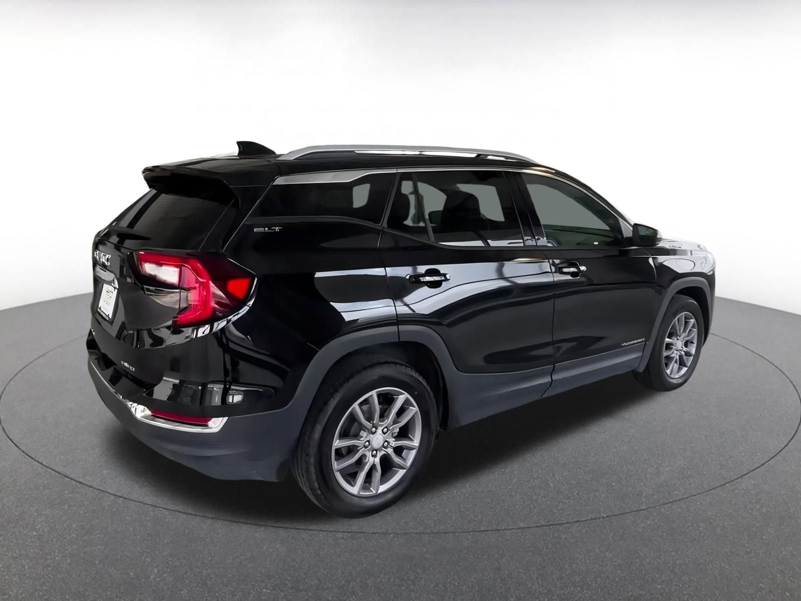 Thumbnail: 2024 GMC Terrain - 15