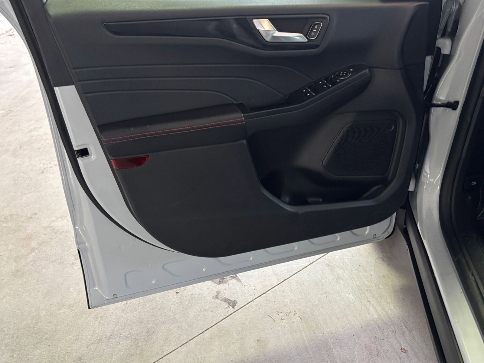 Thumbnail: 2025 Ford Escape - 18