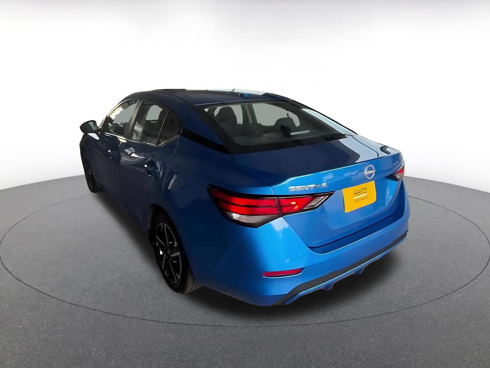 Thumbnail: 2025 Nissan Sentra - 11