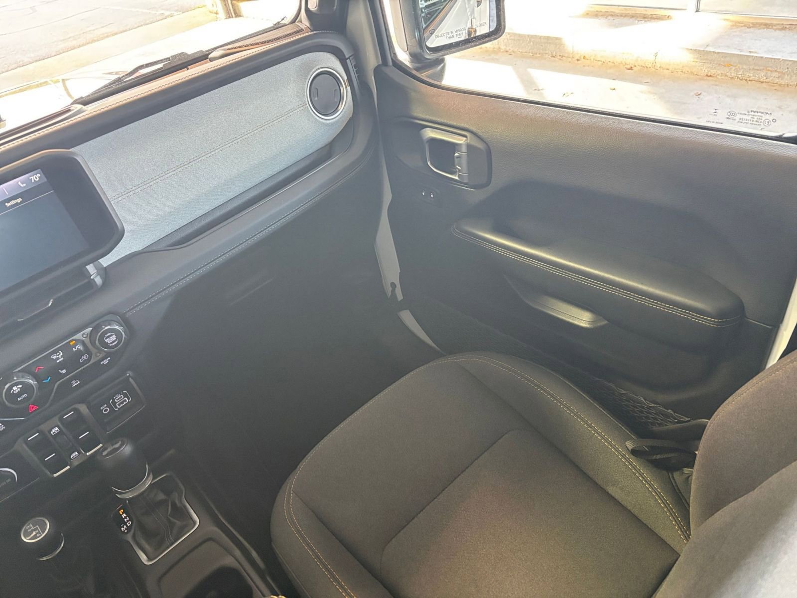 Thumbnail: 2025 Jeep Wrangler - 34