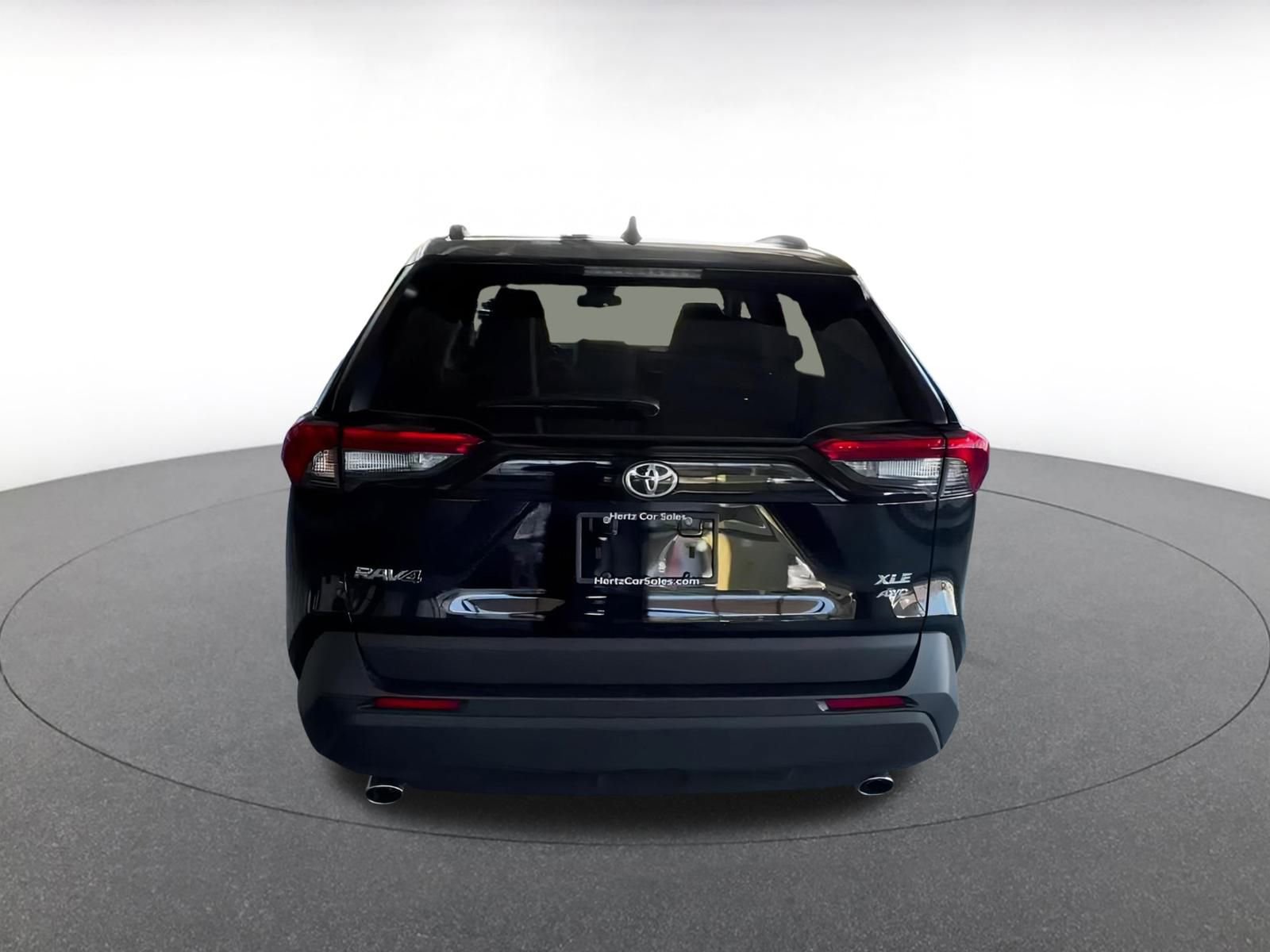 Thumbnail: 2025 Toyota RAV4 - 15