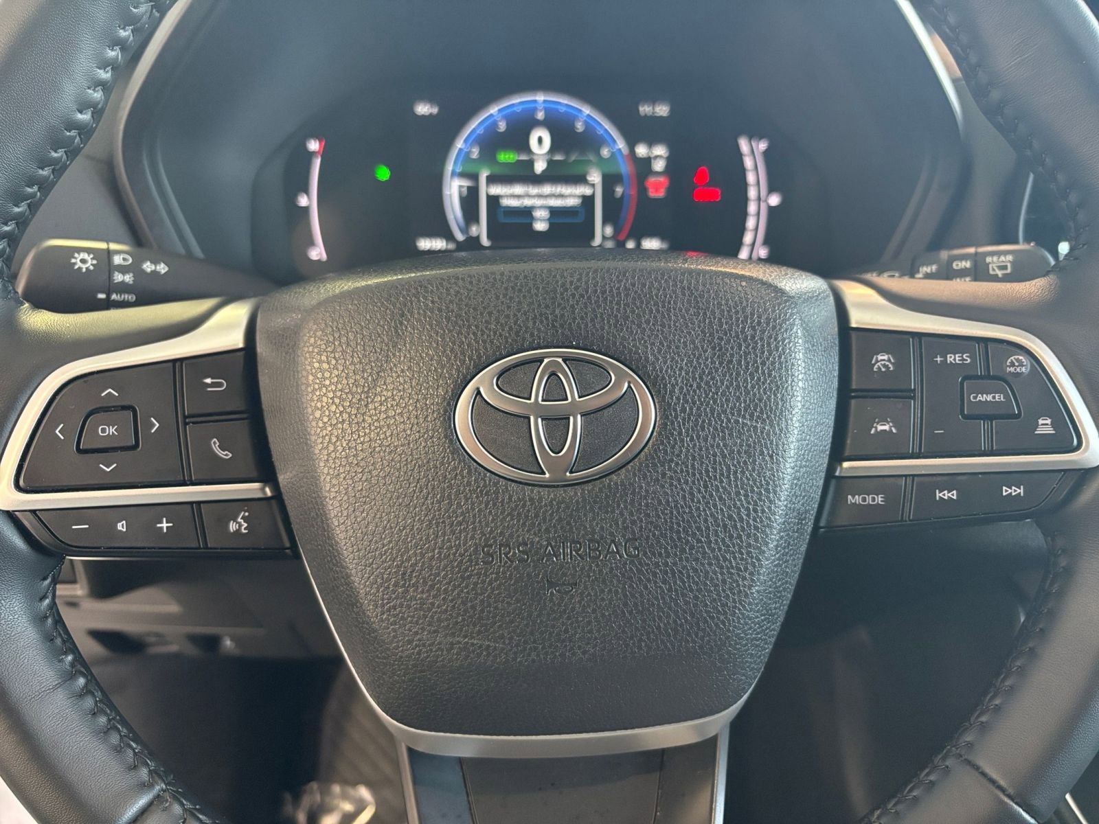 Thumbnail: 2025 Toyota Grand Highlander - 28