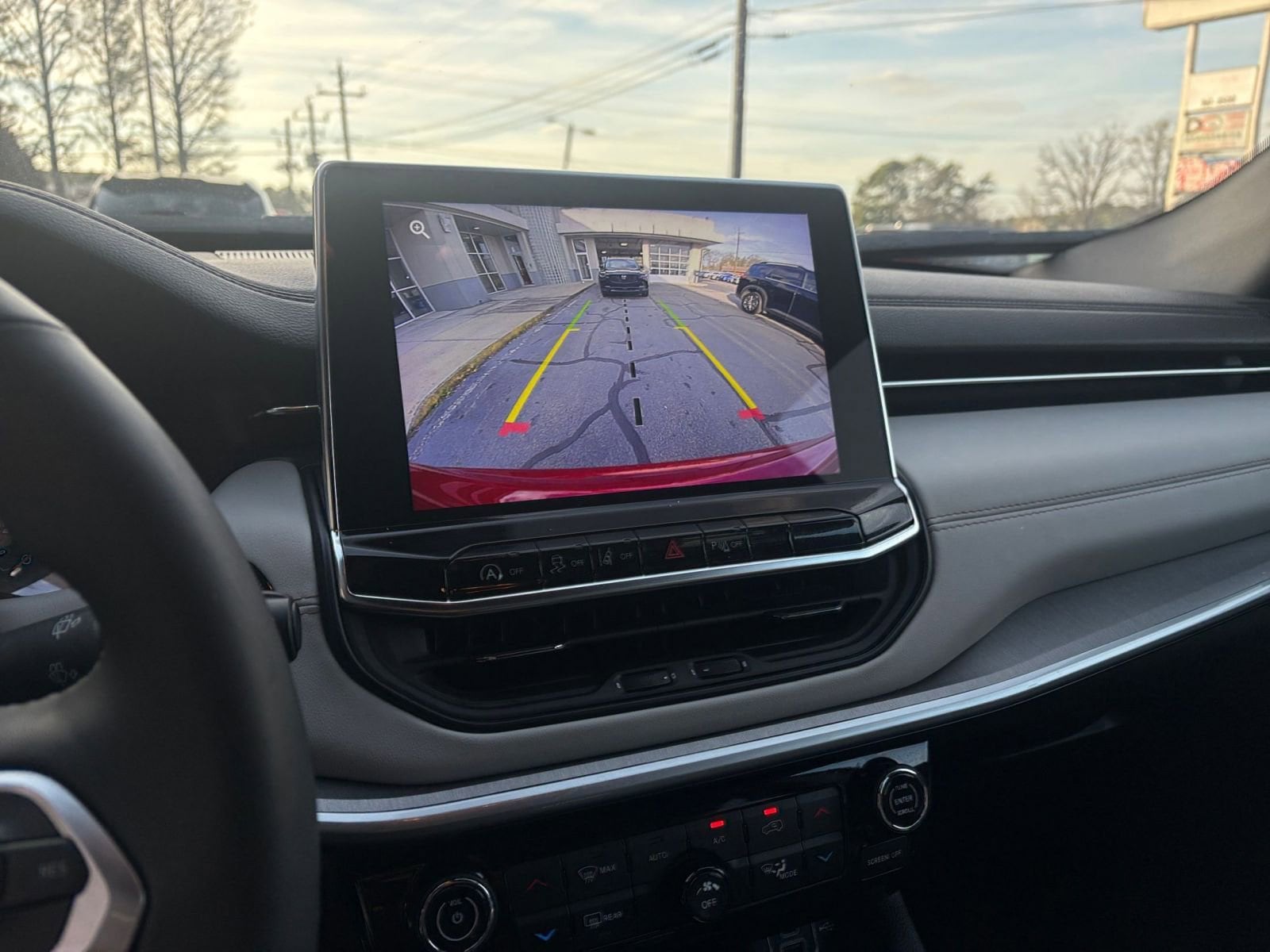 Thumbnail: 2025 Jeep Compass - 28